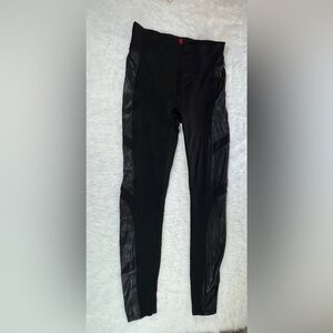 SPANKS New Assets Spanx Ponte Structured Slimming Pants size M